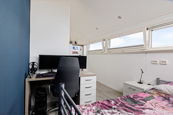 Foto - Te koop: De Swaan 2, 9076 DM Sint Annaparochie